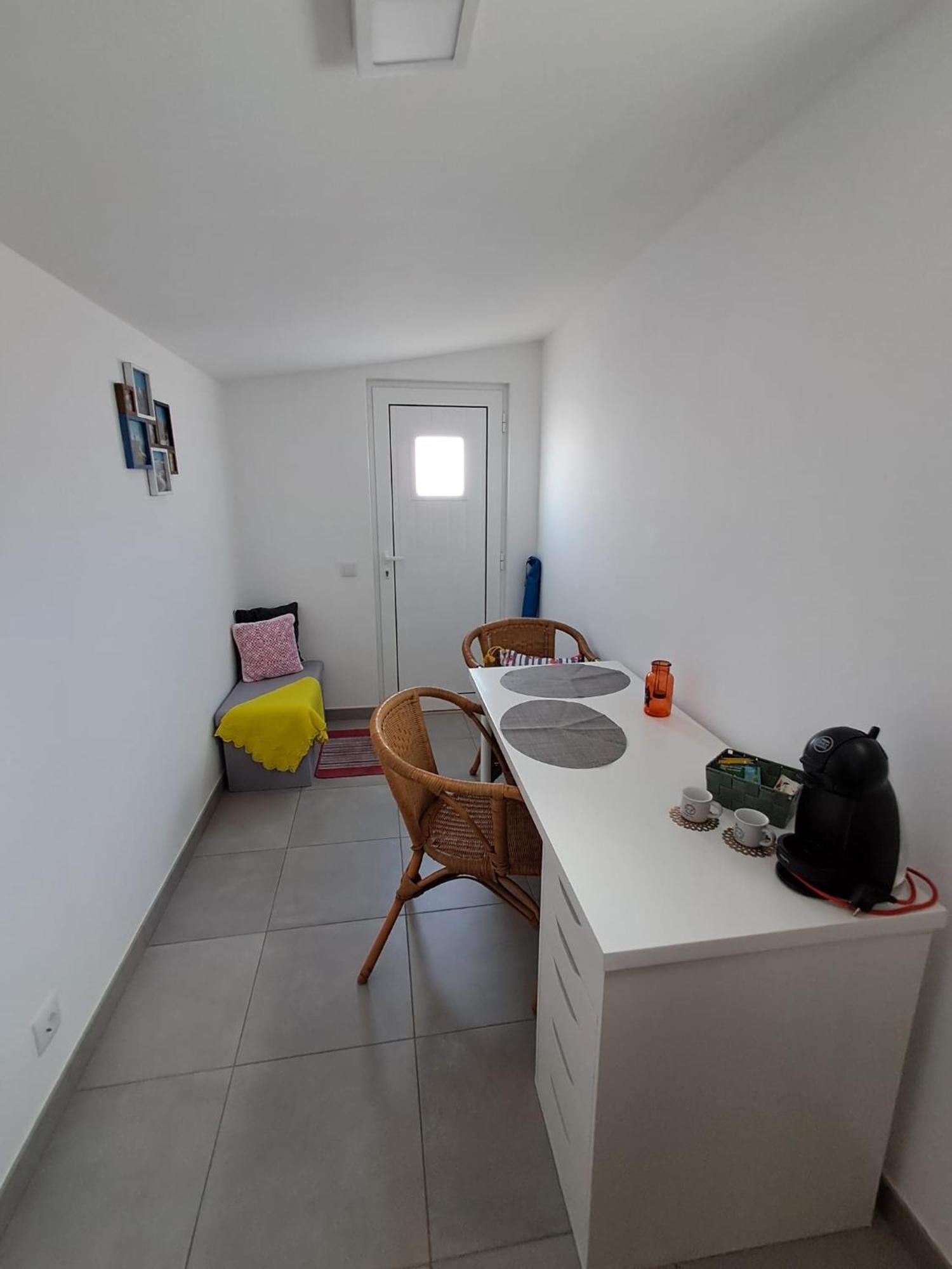 لاغوس Almas Rooms المظهر الخارجي الصورة
